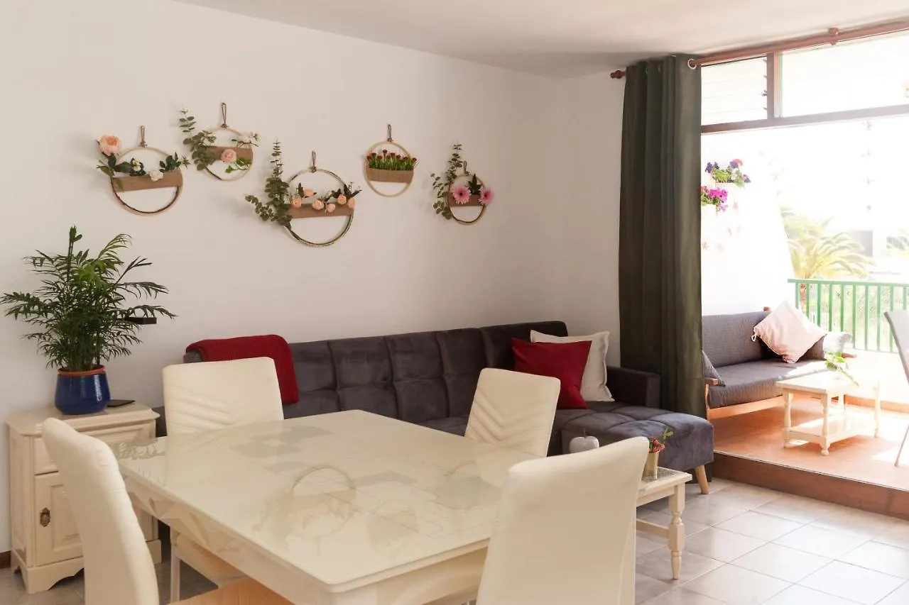 Apartamentos Thaisay Tias